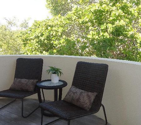 Serenity Four Bedroom Villa Холмс Бийч Екстериор снимка