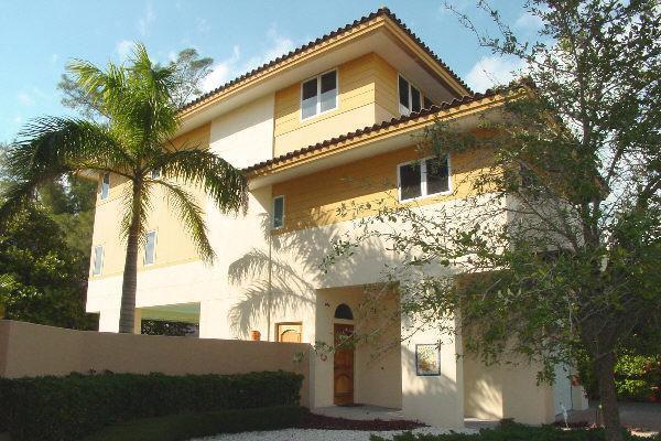 Serenity Four Bedroom Villa Холмс Бийч Екстериор снимка